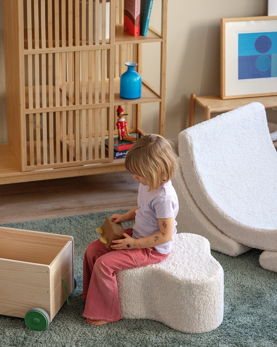 Wigiwama - Cream White Cloud Pouffe – Bild 6