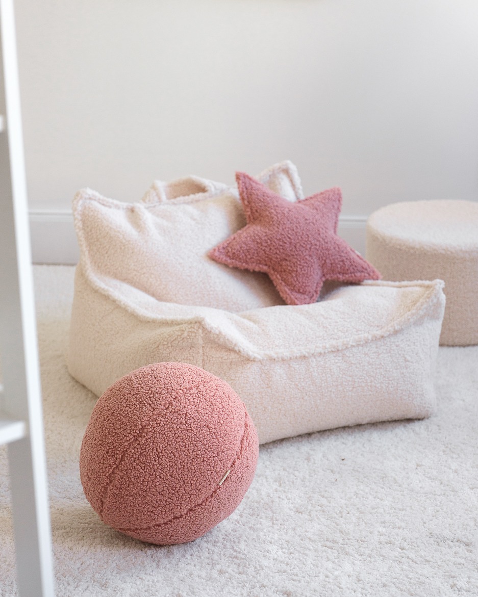 Wigiwama - Guava Pink Star Cushion – Bild 5